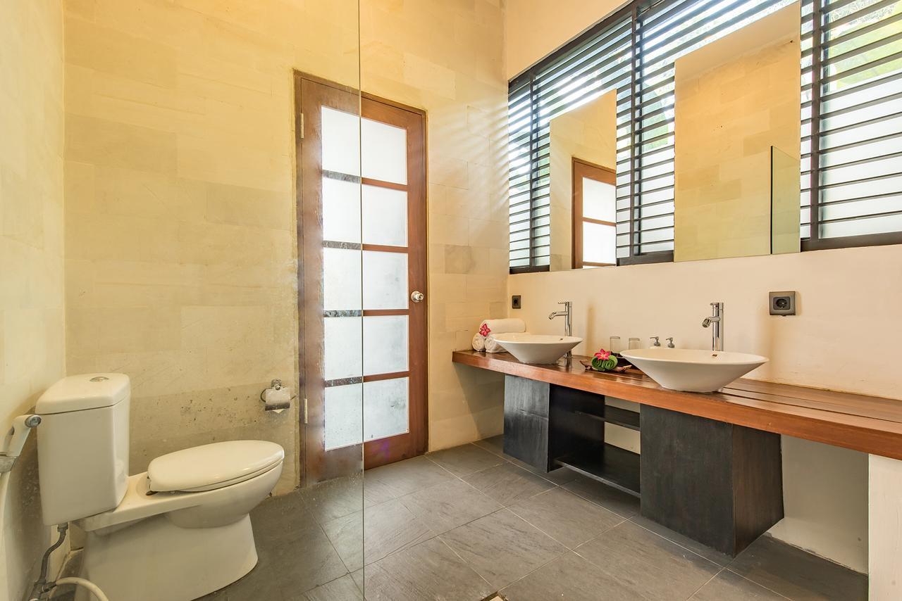 Villa Daria Seminyak Buitenkant foto