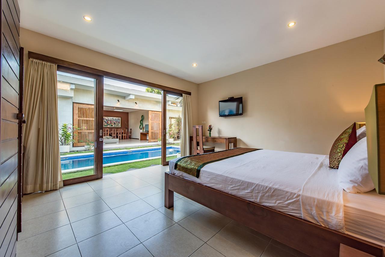 Villa Daria Seminyak Buitenkant foto